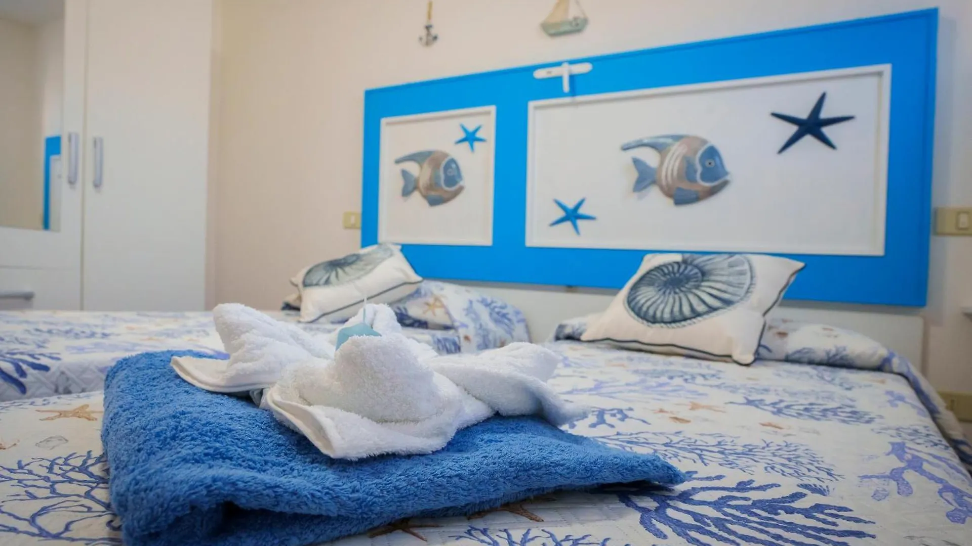 Stella Marina Villa Putzu Idu 0*,  Italy
