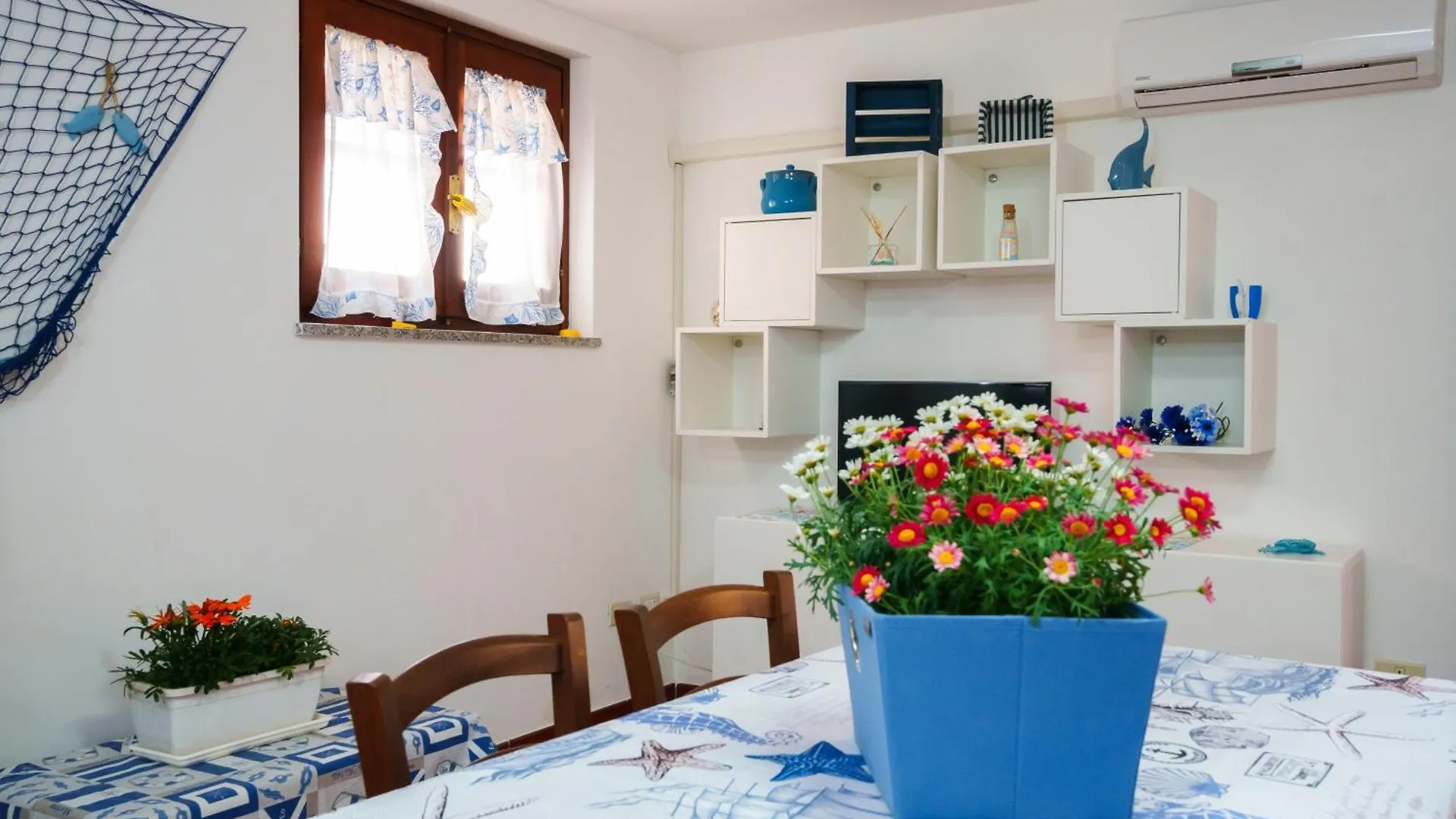 Holiday home Stella Marina Villa Putzu Idu Italy